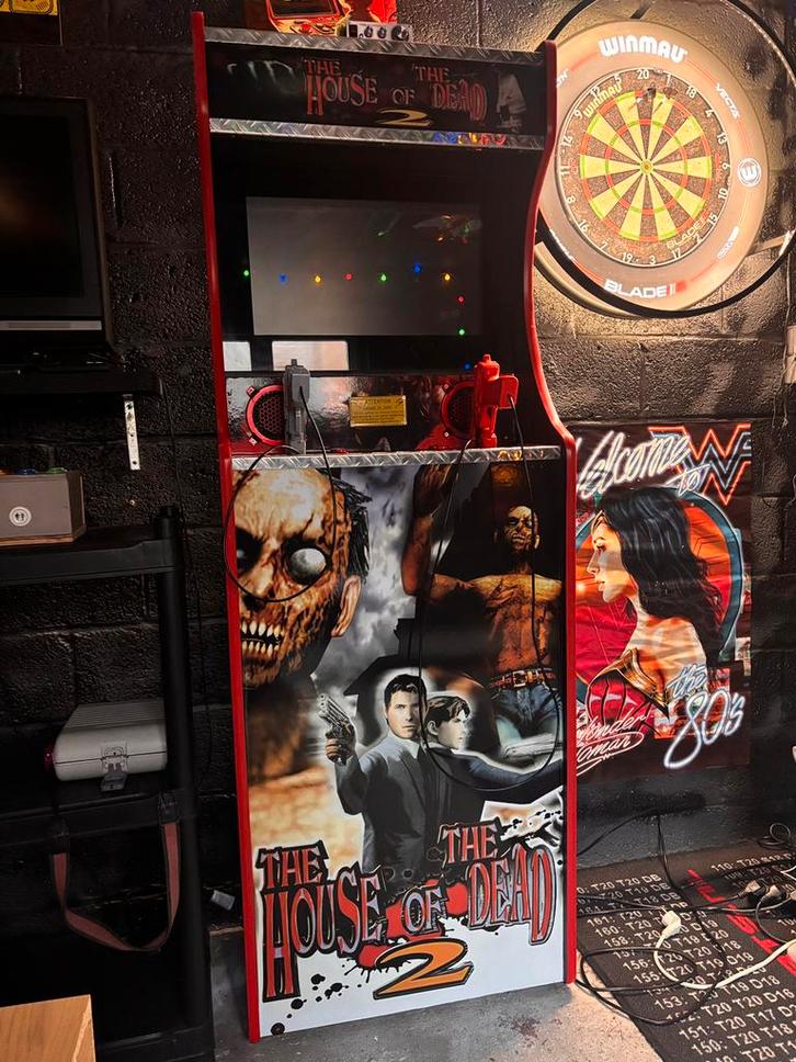 Shooting arcade house of the dead, Games en Spelcomputers, Games | Sega, Zo goed als nieuw, Overige modellen, Shooter, 2 spelers