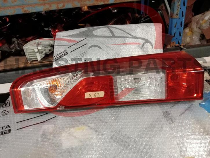Achterlicht Renault Master Opel Nissan 265500023R, Auto-onderdelen, Verlichting, Renault, Gebruikt, Ophalen of Verzenden
