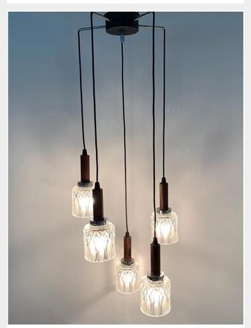 Lampe cascade vintage des années 1960 disponible aux enchères