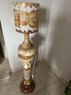 Lamp en zuil In albast, Antiquités & Art, Antiquités | Éclairage, Enlèvement
