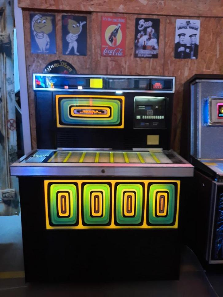 JUKEBOX AND MORE zondag 28 december open van 13.00 -17.00, Collections, Machines | Jukebox, Comme neuf, Ami, Enlèvement