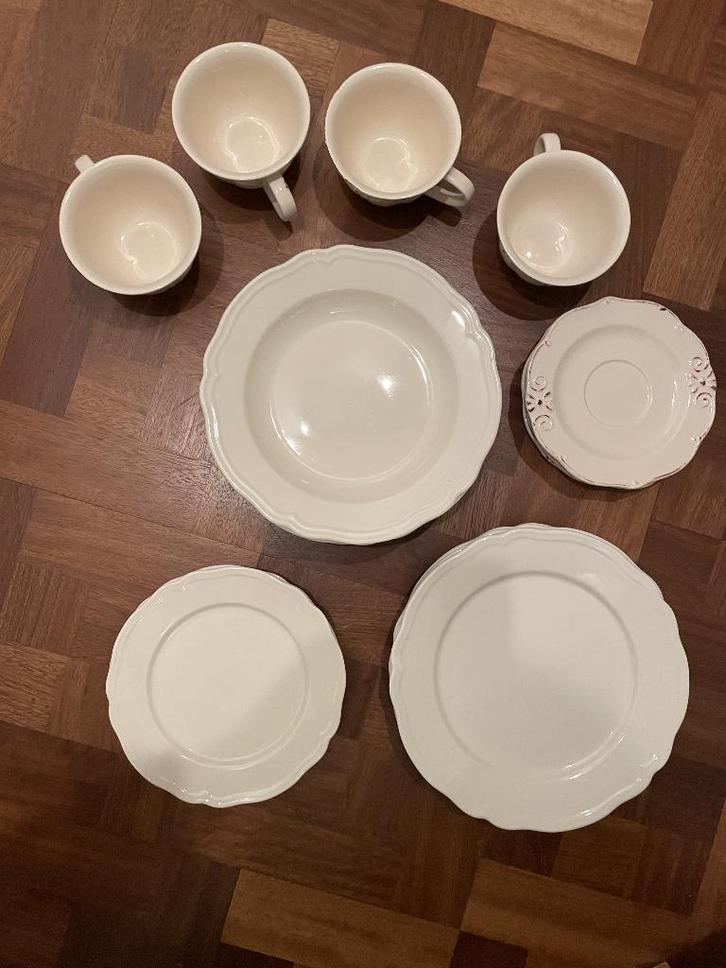 Service de dîner romantique dans un style de campagne, Antiquités & Art, Antiquités | Services (vaisselle) complet, Enlèvement ou Envoi