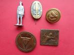Lotje WO2 en na oorlogs, Verzamelen, Militaria | Tweede Wereldoorlog, Ophalen of Verzenden, Landmacht, Embleem of Badge
