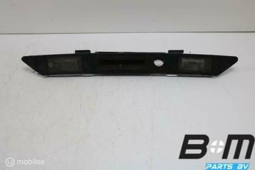 Greeplijst met kentekenverlichting Audi A4 B7 8E0827657E