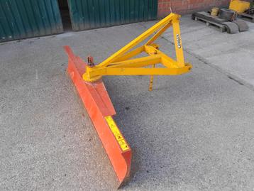 Grondschaaf Peecon 250cm beschikbaar voor biedingen
