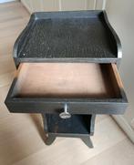 Table de nuit / de chevet en bois, Moins de 45 cm, Enlèvement, Utilisé, 55 à 70 cm