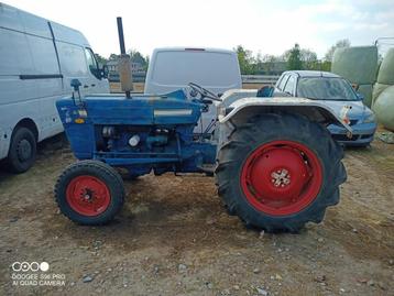 ford 3000  beschikbaar voor biedingen