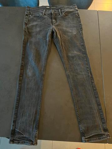 Vans zwarte jeans slim fit maat 33x32. Zeer goede staat. beschikbaar voor biedingen
