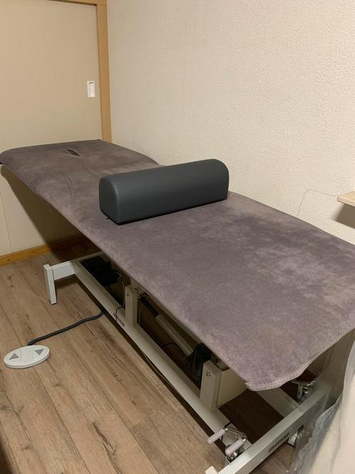 Luxe GYMNA massagetafel/kiné tafel - elektrisch verstelbaar, Sport en Fitness, Massageproducten, Zo goed als nieuw, Massagetafel