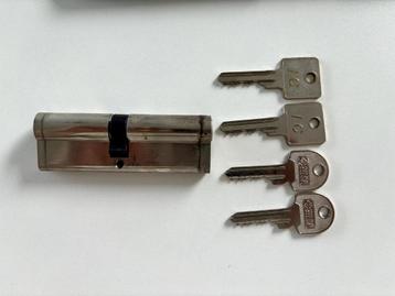 Cilinderslot 9,5 cm met 4 sleutels