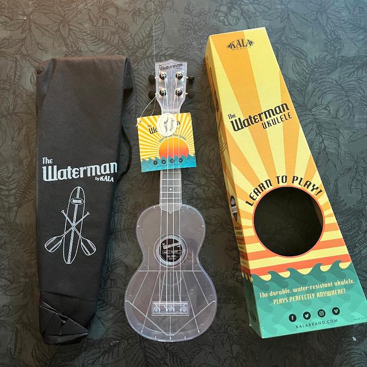 Ukulélé imperméable transparent Kala Waterman NOUVEAU !, Musique & Instruments, Instruments à corde | Autre, Neuf, Ukulélé, Enlèvement ou Envoi