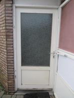 2e hands kunststof buiten deur met hang en sluitwerk, Doe-het-zelf en Bouw, Deuren en Vliegenramen, Gebruikt, 215 cm of meer, Buitendeur