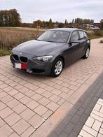 Grijze BMW 1 serie 116d in mooie staat, Euro 5, 1 Reeks, 5 deurs, Particulier