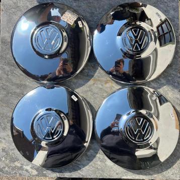 VW Chromen Wieldop 5x205 Kever 66-67 Ghia 66 Type 3 62-65 beschikbaar voor biedingen