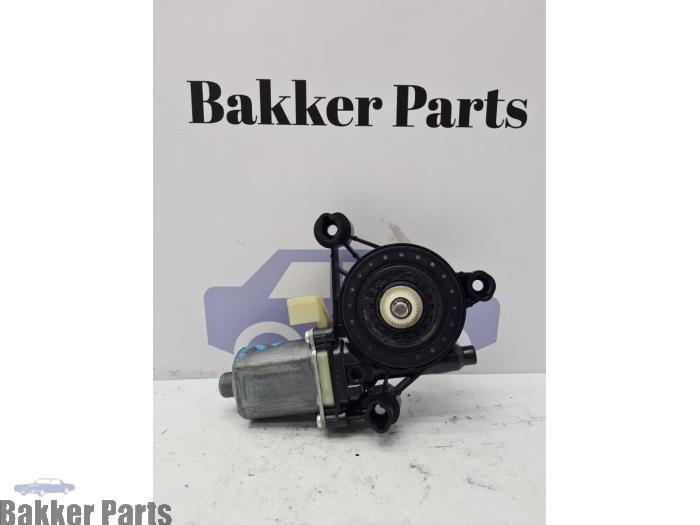 Moteur de vitre portière d'un Volkswagen Golf, -, Volkswagen, -, 3 mois de garantie