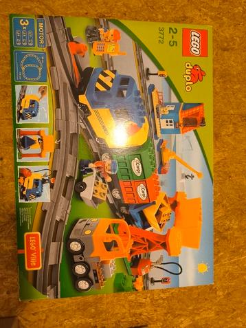 Lego duplo zelfrijdende trein beschikbaar voor biedingen