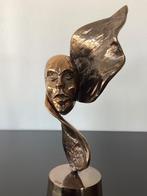 Y.Lohé bronzen beeldje met „masker”, Ophalen, Brons