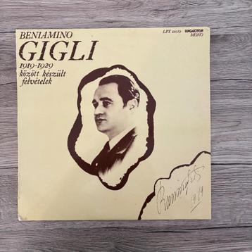 BENJAMINO GIGLI beschikbaar voor biedingen