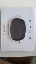 Smeg - Gietijzeren Grillpan - Crème - 26 x 26 CM, Huis en Inrichting, Ophalen, Gietijzer, Nieuw, Pannenset