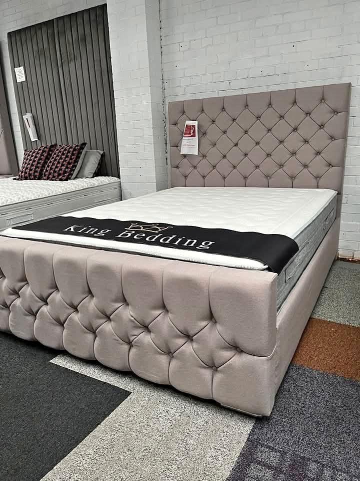 Lit double confortable avec structure robuste, Maison & Meubles, Chambre à coucher | Lits, Enlèvement ou Envoi