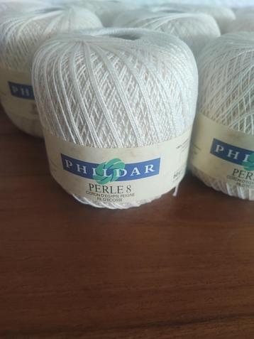 Phildar Perle 8 wit, 9 bollen €6 voor het lot beschikbaar voor biedingen