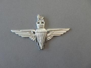 Casquette du régiment de parachutistes de l'armée britanniqu, Envoi, Armée de l'air, Emblème ou Badge