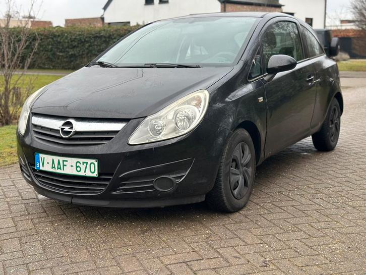 Opel Corsa 1.2 Essence 2009 102000 km 2500€ est inspectée vv, Autos, Opel, Entreprise, Achat, Corsa, Airbags, Air conditionné