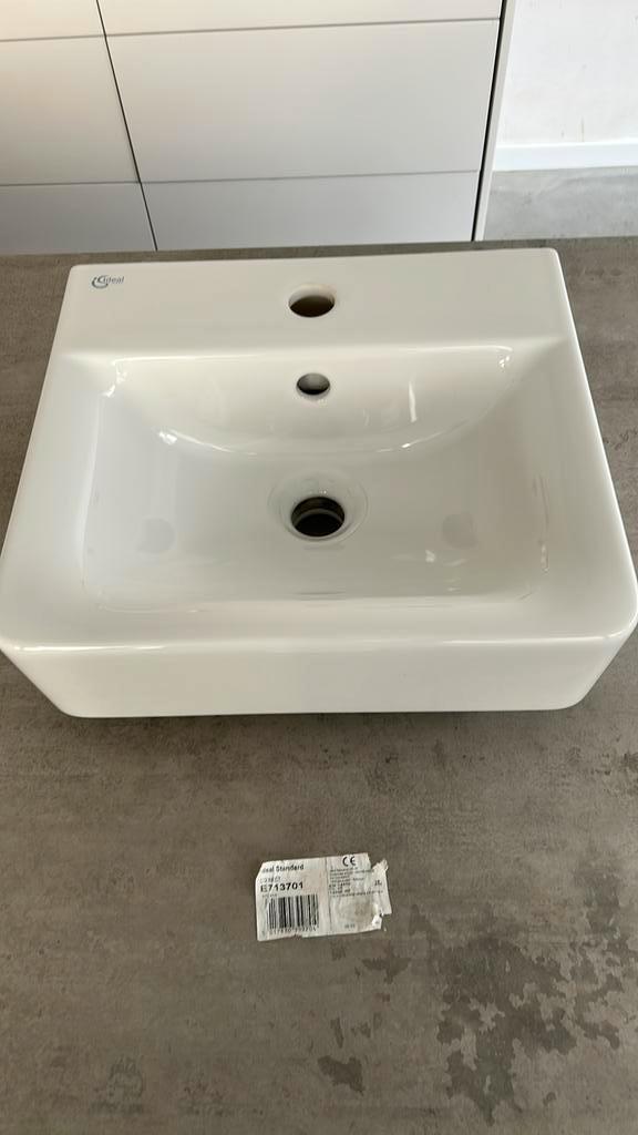Vasque Ideal Standard Connect Cube E713701 (comme neuf), Bricolage & Construction, Sanitaire, Comme neuf, Autres types, Enlèvement