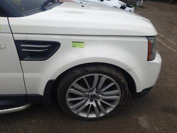 Scherm rechts-voor van een Landrover Range Rover Sport (909) beschikbaar voor biedingen