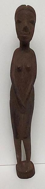 Figurine ancienne de femme africaine, Enlèvement ou Envoi