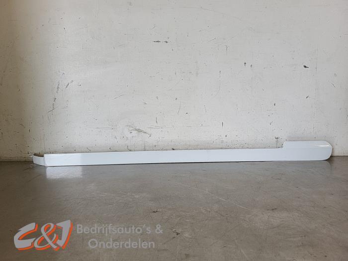 Bekleding schuifdeur rechts van een Opel Vivaro, Auto-onderdelen, Interieur en Bekleding, Opel, Gebruikt, 3 maanden garantie, Ophalen of Verzenden