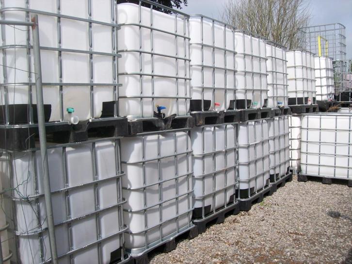 gereinigde ibc containers 1000l met kraan, Tuin en Terras, Regentonnen, Zo goed als nieuw, Kunststof, 150 liter of meer, Met kraantje