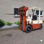 NISSAN 2500 Kg Diesel Heftruck Triplo Luchtbanden, Heftruck, 2000 tot 3000 kg, Ophalen, Nissan