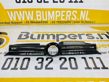 Grill VOLKSWAGEN Golf 6  2008-2012 GRIL 2-N3-117 beschikbaar voor biedingen