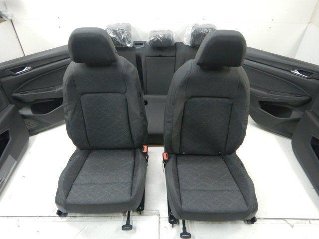 VW Golf 8 Interieur Stof Comfortline met Deurpanelen RHD, Auto-onderdelen, Interieur en Bekleding, Volkswagen, Gebruikt, Ophalen of Verzenden