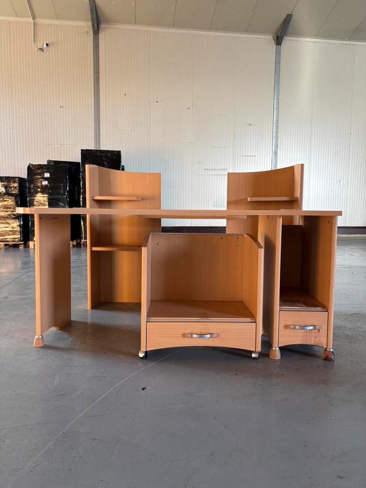 Bureau en bois avec rangement, Maison & Meubles, Bureaux, Utilisé, Bureau, Enlèvement