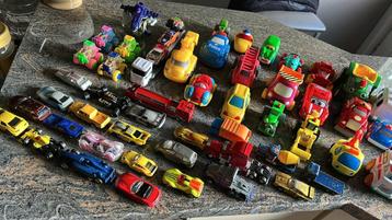 Lot speelgoedvoertuigen beschikbaar voor biedingen
