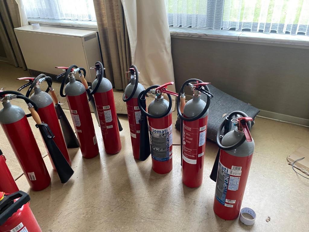 Brandblusapparaten, Huis en Inrichting, Brandblussers en Brandkasten, Ophalen, Zo goed als nieuw, Brandblusser