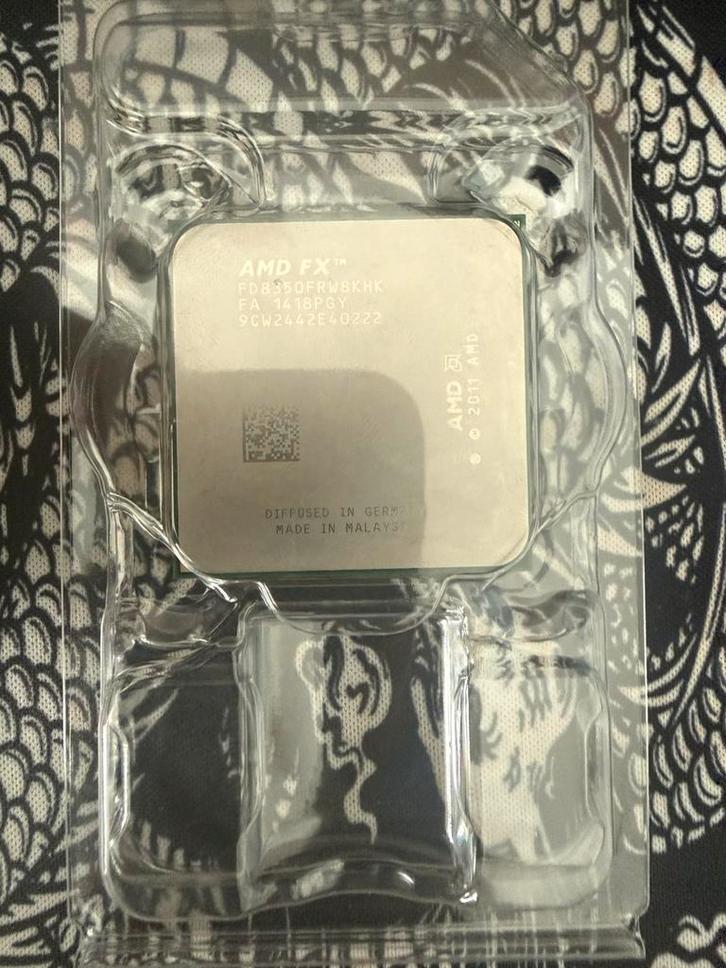 AMD FX-8350, Informatique & Logiciels, Processeurs, Utilisé, Enlèvement