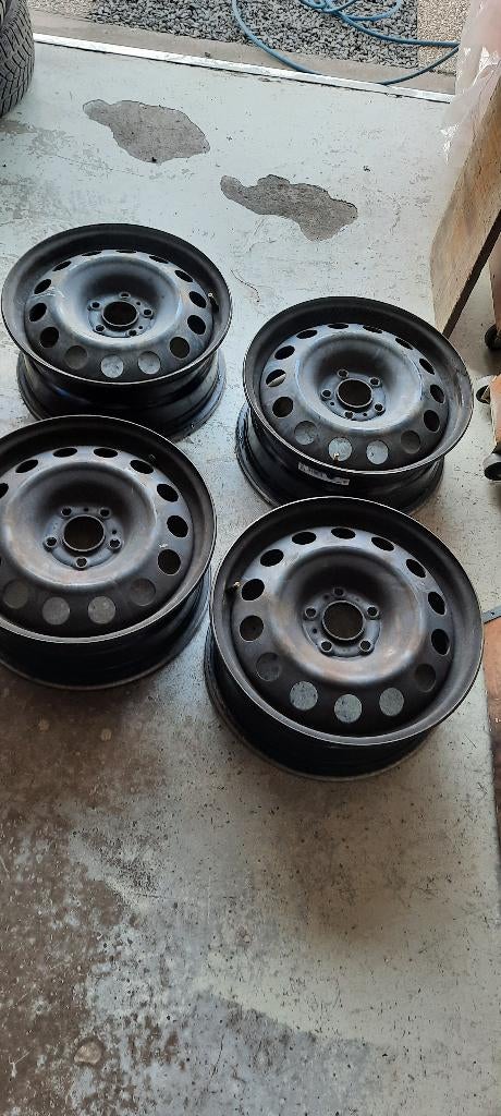 A vendre 4 Jantes tôle 16'', Autos : Pièces & Accessoires, Pneus & Jantes, Jante(s), 16 pouces, Autre, Véhicule de tourisme, Utilisé