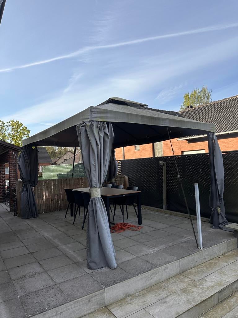 Tuinpaviljoen Bois Le Duc, Ophalen, Zo goed als nieuw