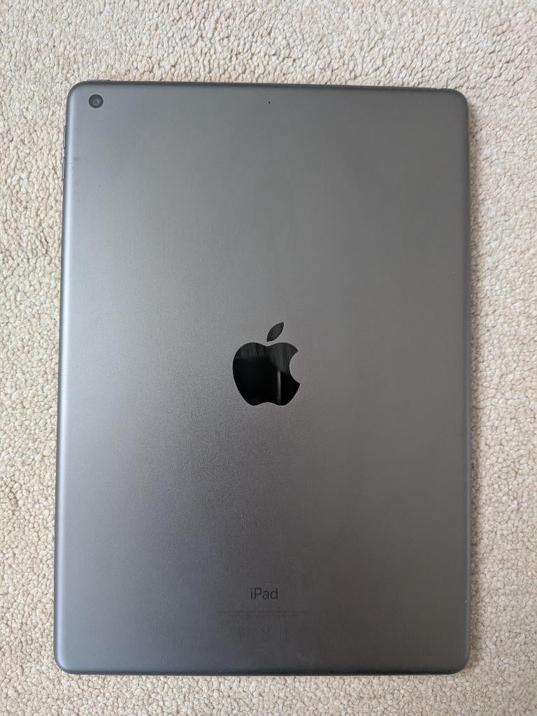 iPad 9 (64 GB) Wi-Fi — pakket, Computers en Software, Apple iPads, Gebruikt, Apple iPad, Wi-Fi, 10 inch, 64 GB, Zilver, Ophalen