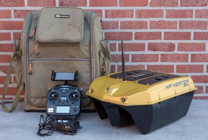 Navigator Mini + Raymarine Dragonfly 5 Pro, Watersport en Boten, Hengelsport | Karpervissen, Zo goed als nieuw, Ophalen