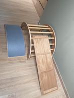 Arche d'escalade et toboggan d'escaliers,planche d'équilibre, Enfants & Bébés, Enlèvement, Comme neuf