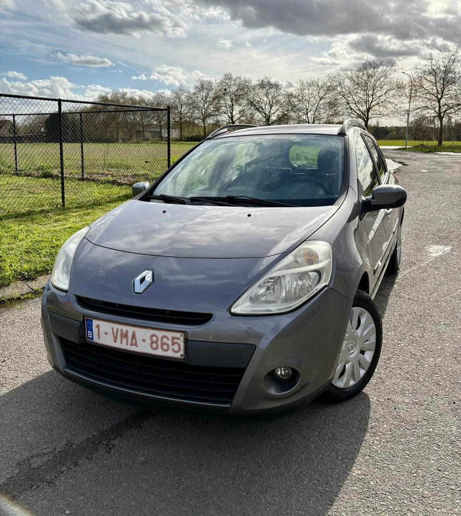 Renault Clio Break 1.5Dci - Euro 5 - Gekeurd, Auto's, Voorwielaandrijving, Euro 5, Stof, Zwart