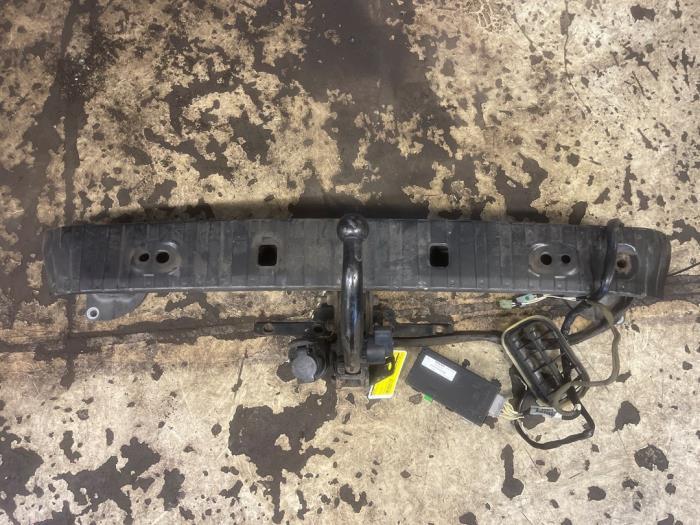 Crochet d'attelage d'un Volvo S40, -, 3 mois de garantie, -, -