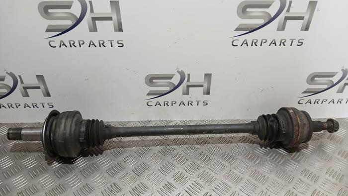 Arbre de transmission arrière gauche d'un Mercedes E-Klasse, Autos : Pièces & Accessoires, Freins & Transmission, Mercedes-Benz