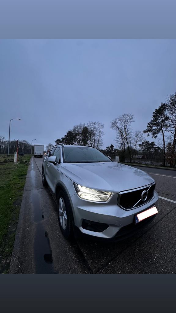 Volvo XC 40 Automatische dieselwagen 2.0 liter, Autos, Volvo, Argent ou Gris, Achat, 1800 kg, 110 kW