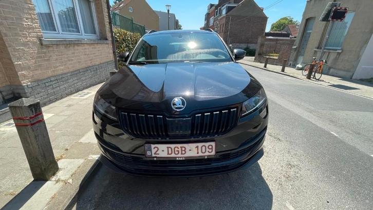 Skoda Karoq Sportline 4x4 DSG Volledige onderhoudshistorie, Auto's, Skoda, Particulier, Karoq, 4x4, ABS, Achteruitrijcamera, Adaptieve lichten