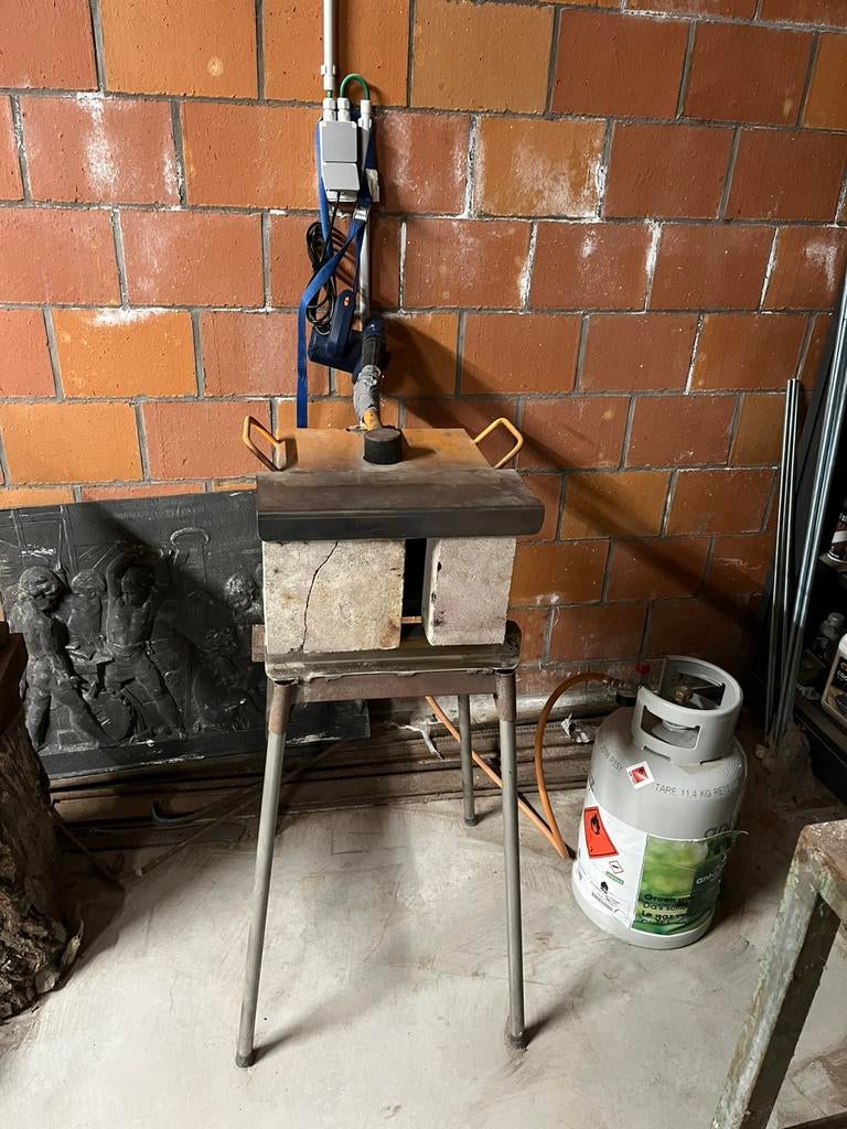 Smeedvuur smissevuur smidsvuur op gas, Ophalen, Gebruikt, Minder dan 70 cm